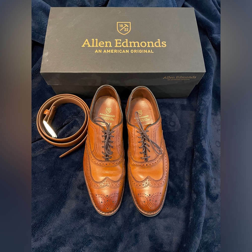 Used, Allen Edmonds McAllister Wingtip, Walnut Brown Leather, Dainite Sole, 8D